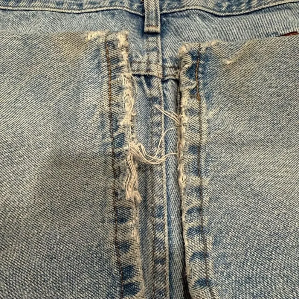 2000s rustler light wash Jean